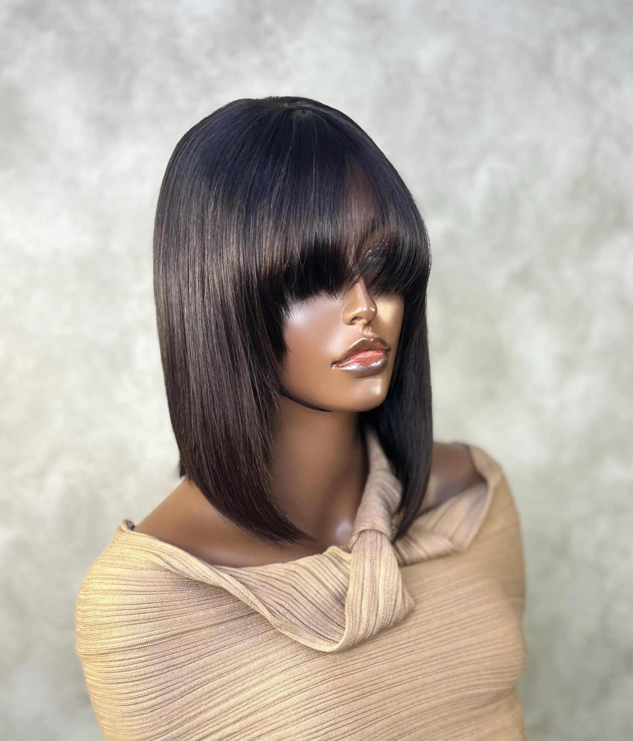 Double Drawn Bob Wig - Image 2