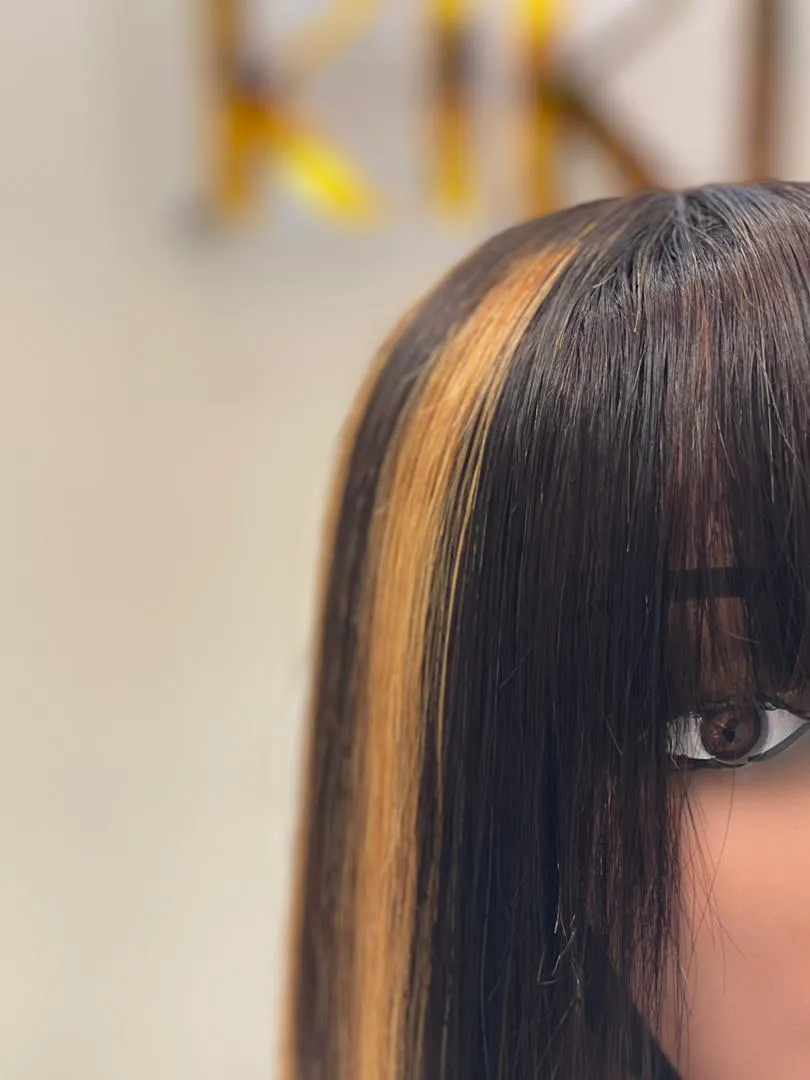 Fringe Straight Wig - Image 2